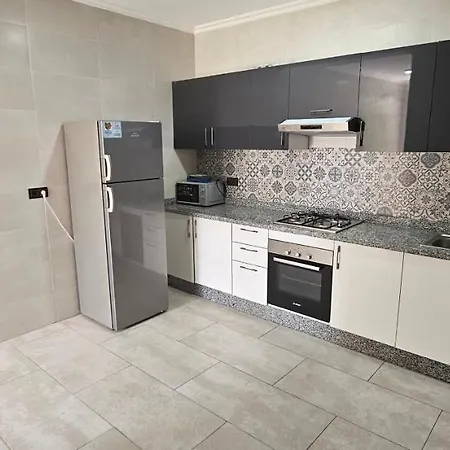 Appartements Rihana Family Only Tangeri Esterno foto